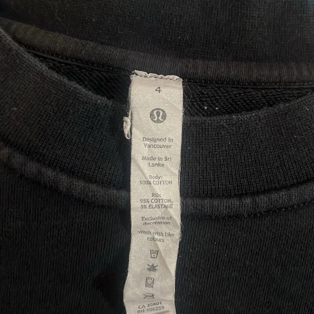 Lululemon perfectly oversized crew spell out sweatshirt 4 black logo - Picture 5 of 8